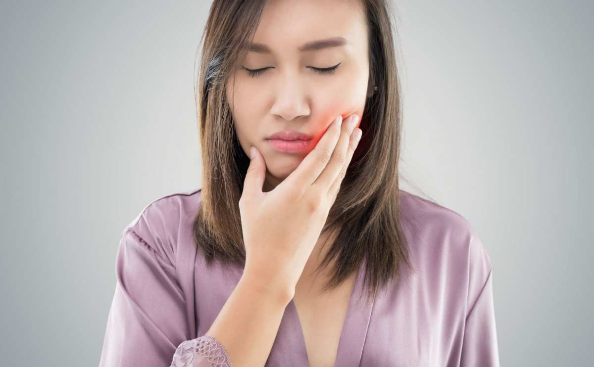 Managing Facial Pain in Facial Palsy: Expert Advice and Solutions